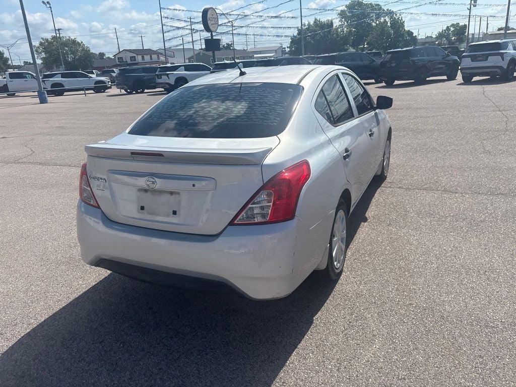 2018 Nissan Versa 1.6 S Plus