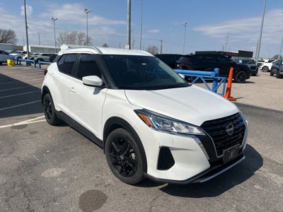 2022 Nissan Kicks SV