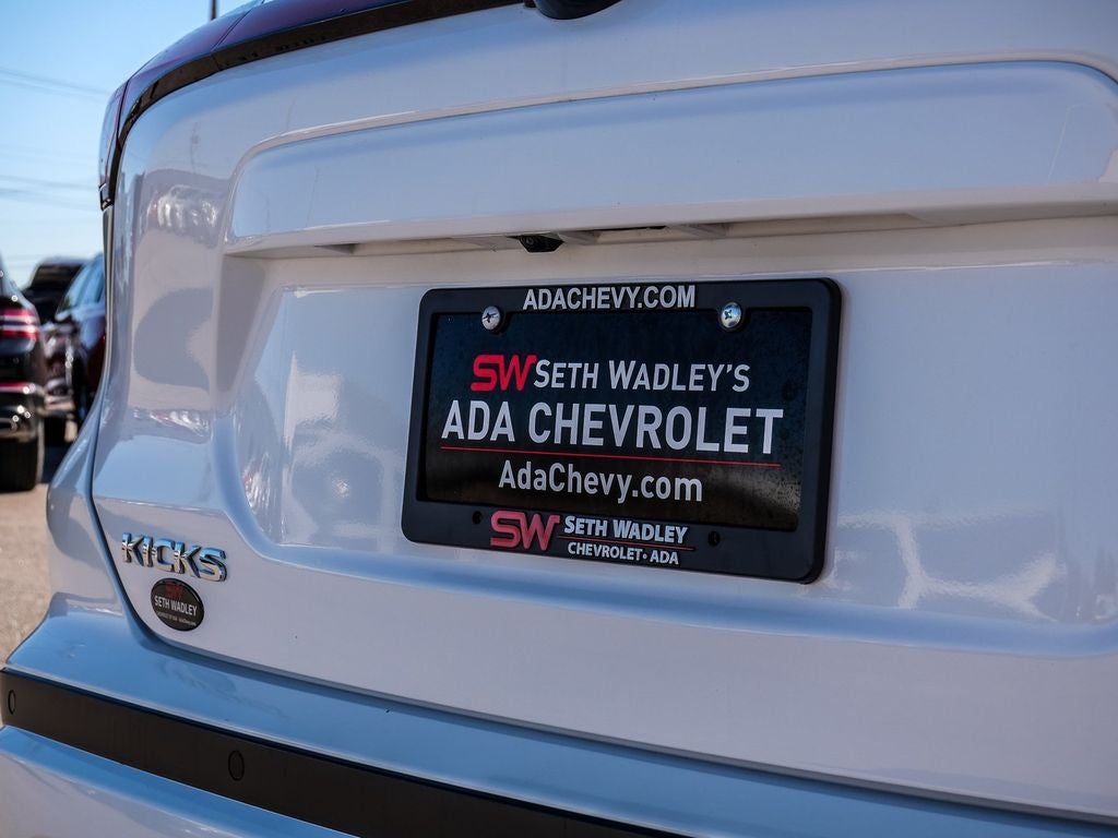 2023 Nissan Kicks SV