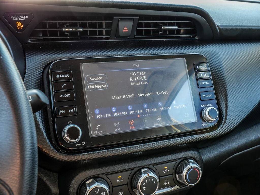 2023 Nissan Kicks SV