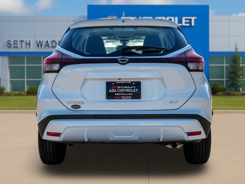 2023 Nissan Kicks SV