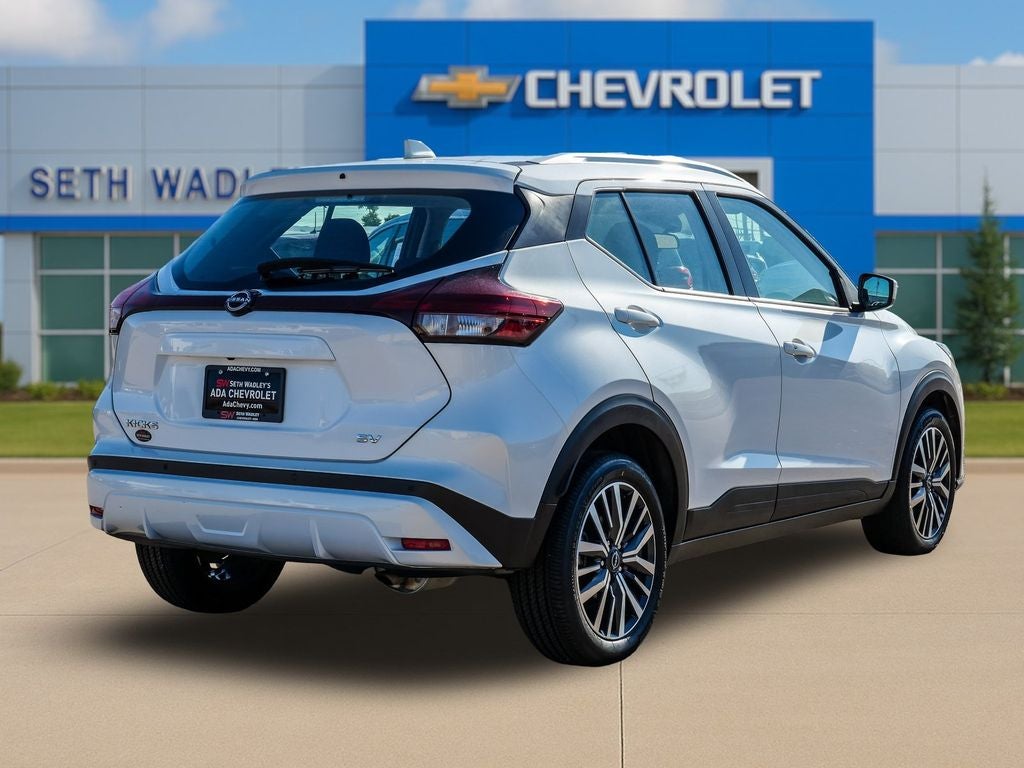 2023 Nissan Kicks SV