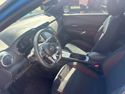 2024 Nissan Kicks SR