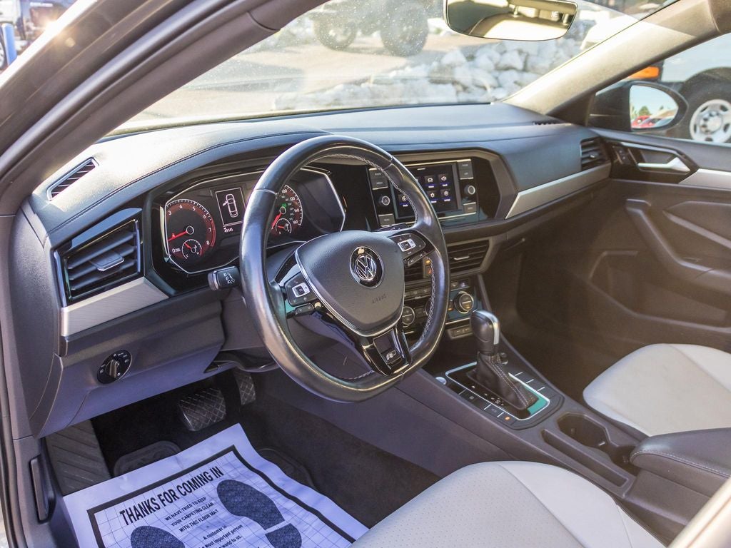 2020 Volkswagen Jetta R-Line