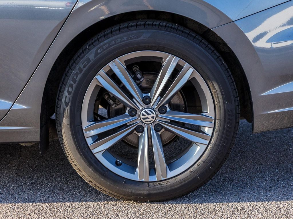 2020 Volkswagen Jetta R-Line