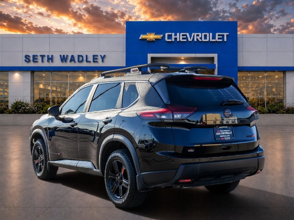 2025 Nissan Rogue Rock Creek