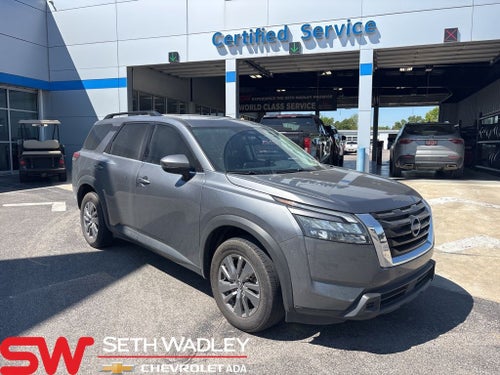 2025 Nissan Pathfinder SV