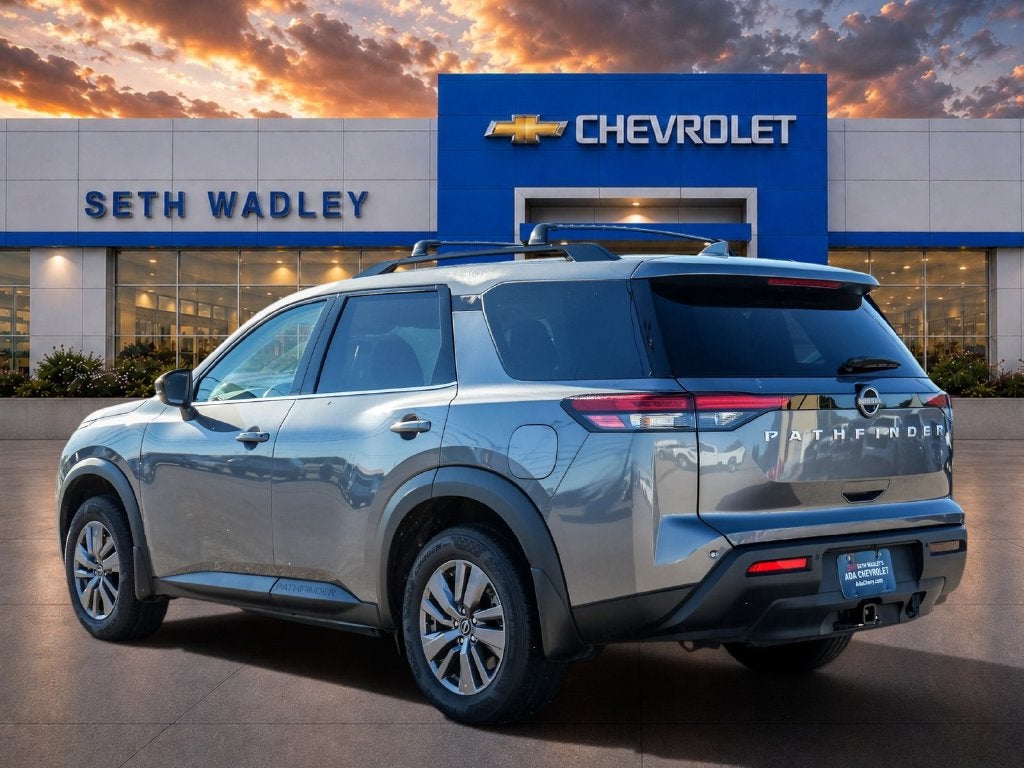 2025 Nissan Pathfinder SV