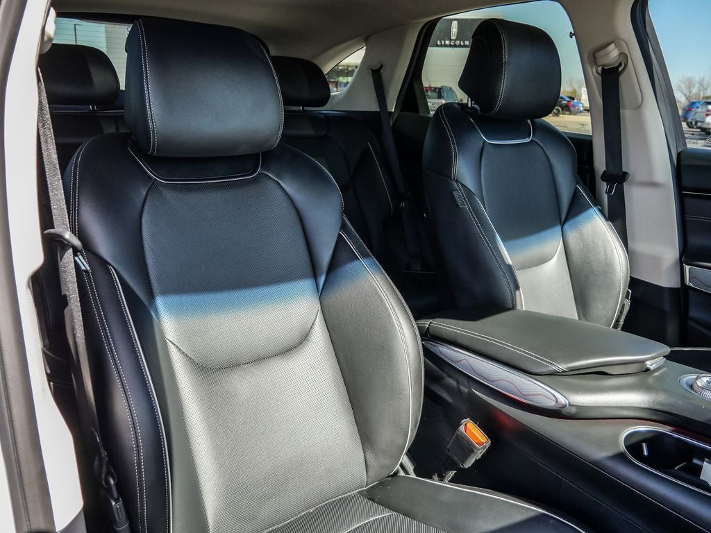 2024 Genesis GV70 2.5T