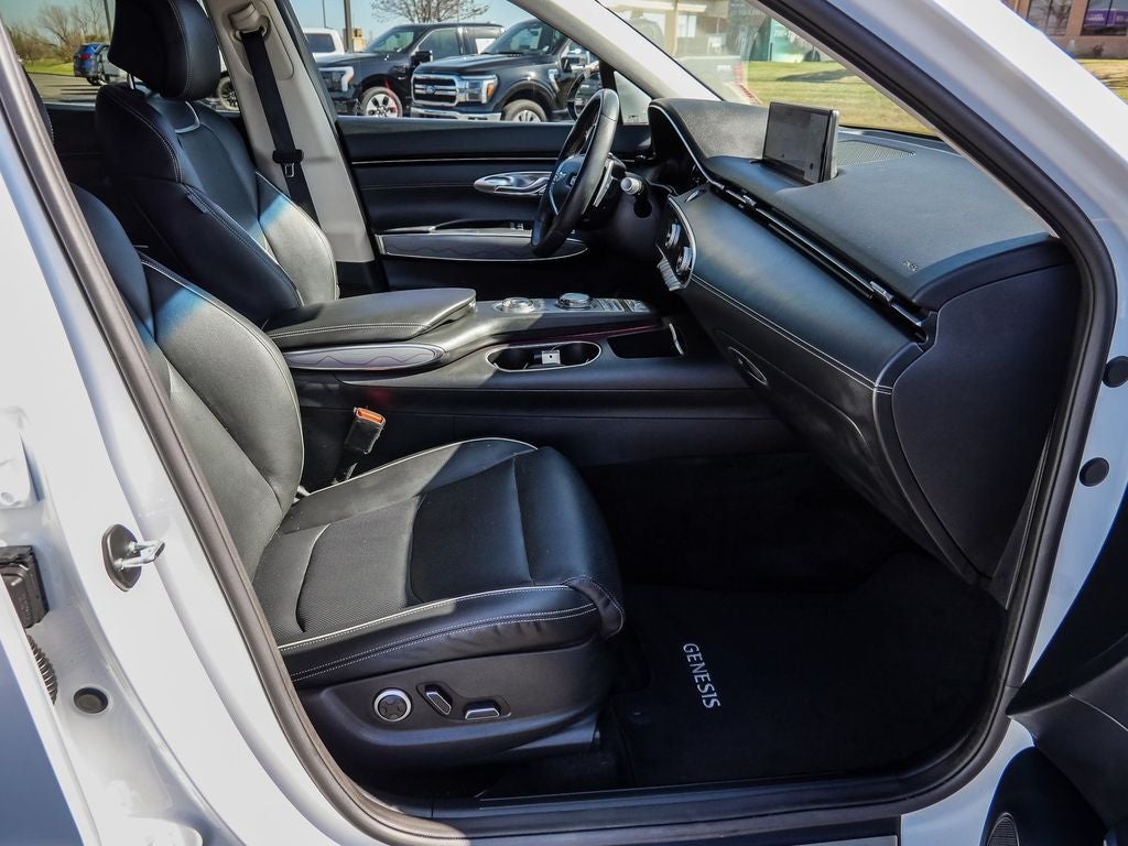 2024 Genesis GV70 2.5T