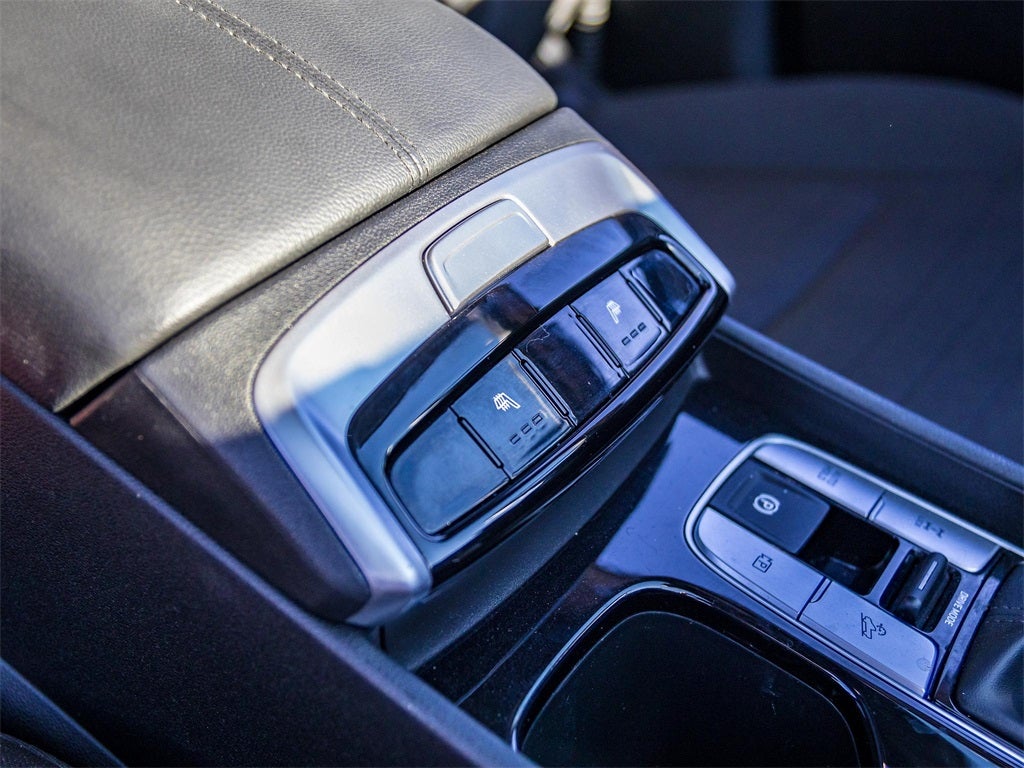 2023 Hyundai Santa Cruz SEL Premium