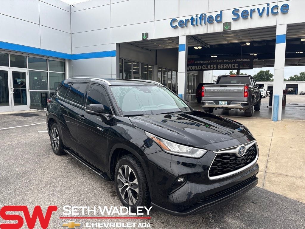 2020 Toyota Highlander Hybrid XLE