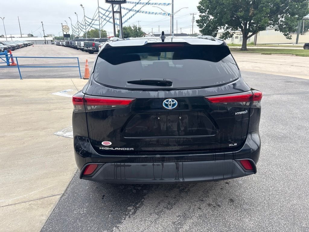 2020 Toyota Highlander Hybrid XLE