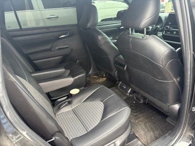 2024 Toyota Highlander XSE