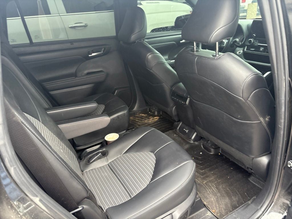 2024 Toyota Highlander XSE