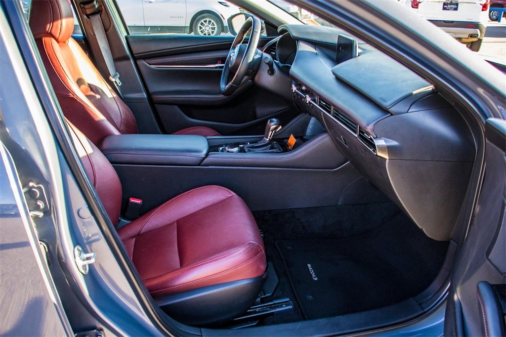 2024 Mazda Mazda3 2.5 S Carbon Edition