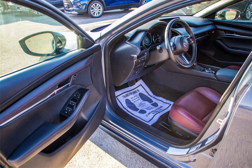 2024 Mazda Mazda3 2.5 S Carbon Edition