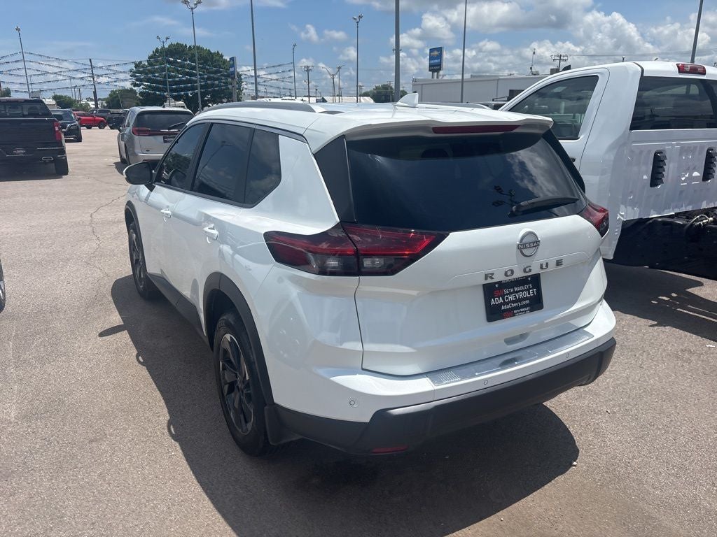 2025 Nissan Rogue SV