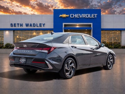 2025 Hyundai Elantra SEL Sport