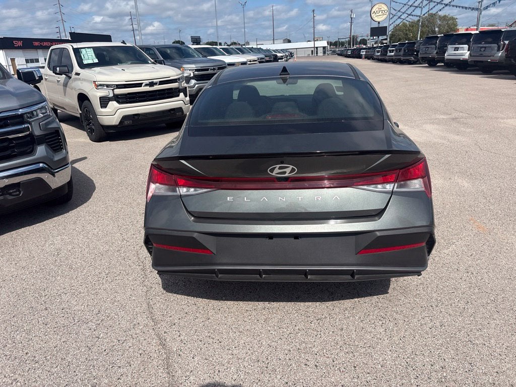 2026 Hyundai Elantra SEL Sport