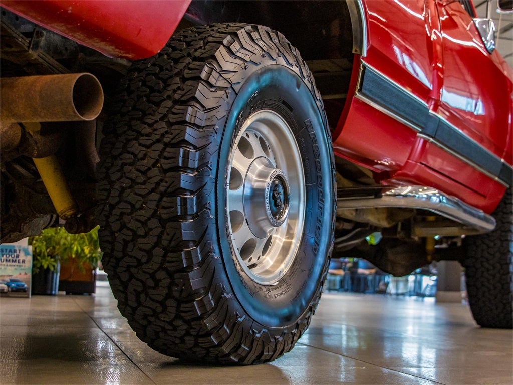 1989 Dodge D150 Base