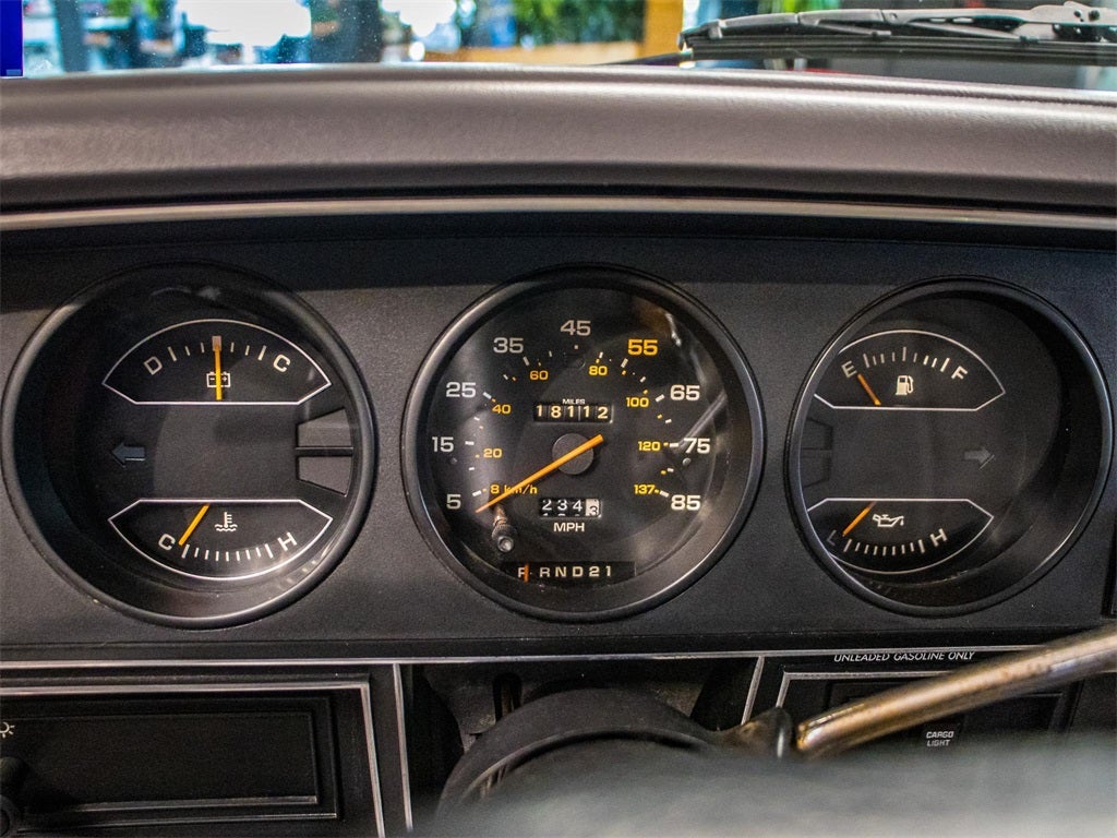 1989 Dodge D150 Base