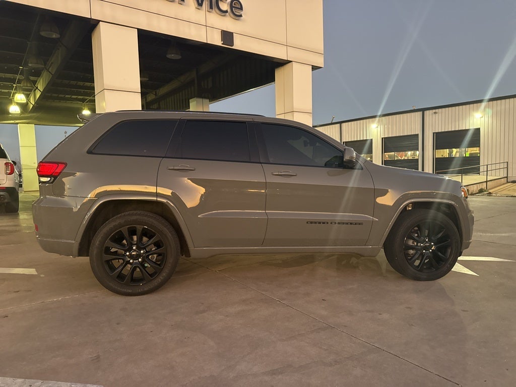2019 Jeep Grand Cherokee Altitude