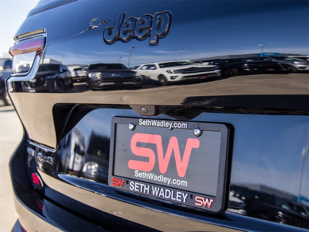 2022 Jeep Grand Cherokee L Altitude