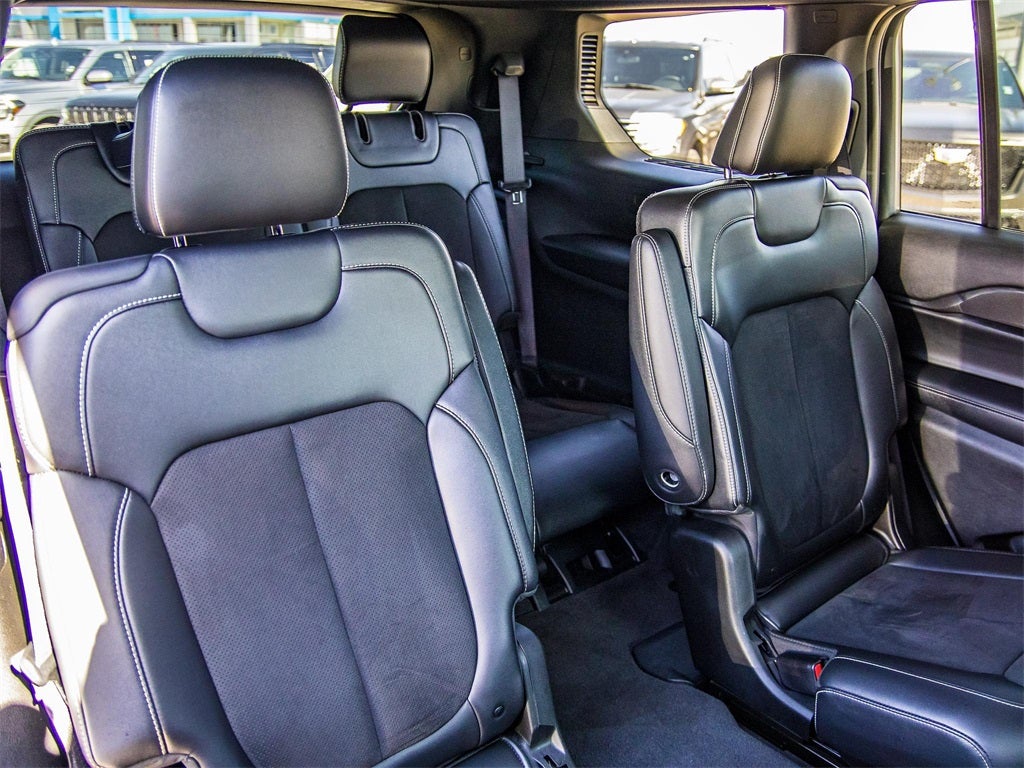 2022 Jeep Grand Cherokee L Altitude