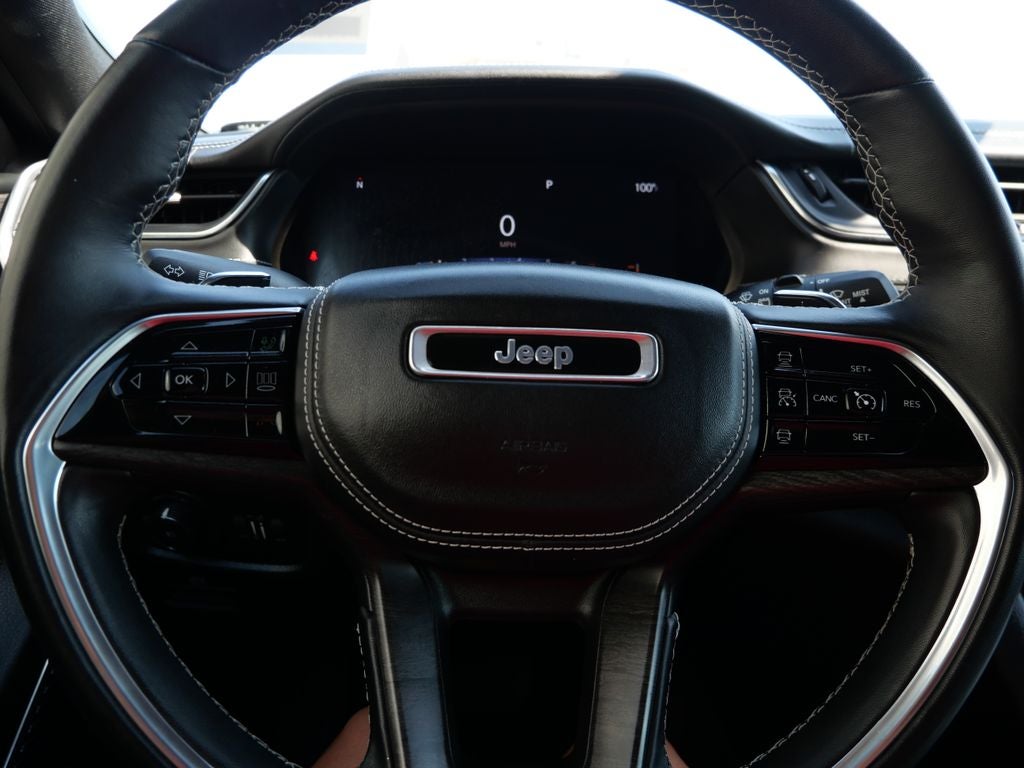 2022 Jeep Grand Cherokee L Overland 4WD | 7 Passenger