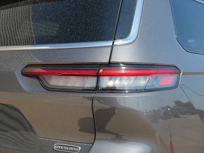 2022 Jeep Grand Cherokee L Overland 4WD | 7 Passenger