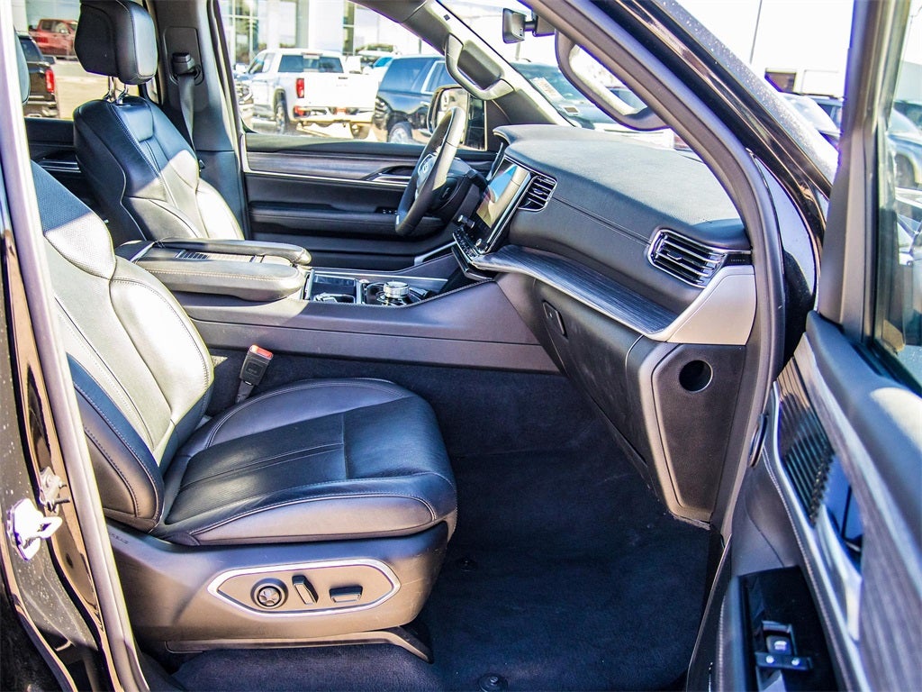 2023 Jeep Wagoneer L Series II