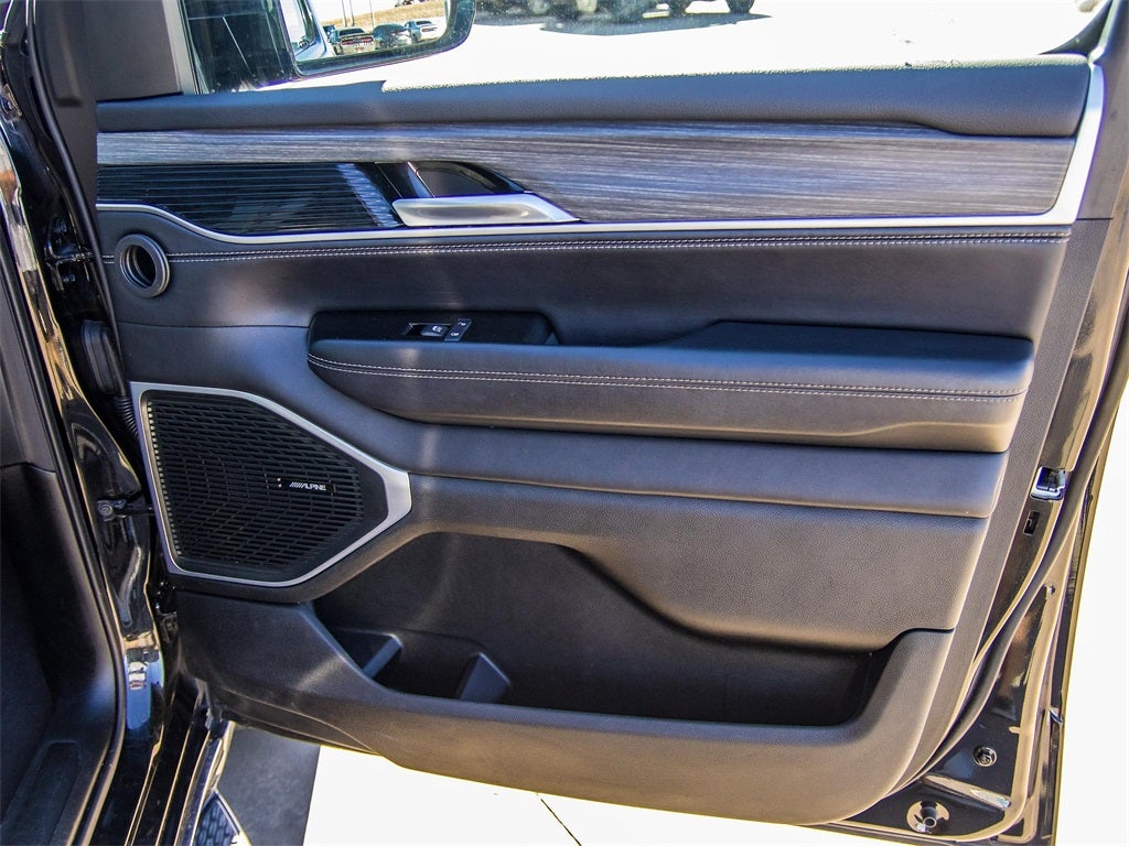 2023 Jeep Wagoneer L Series II