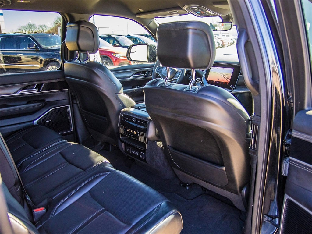 2023 Jeep Wagoneer L Series II