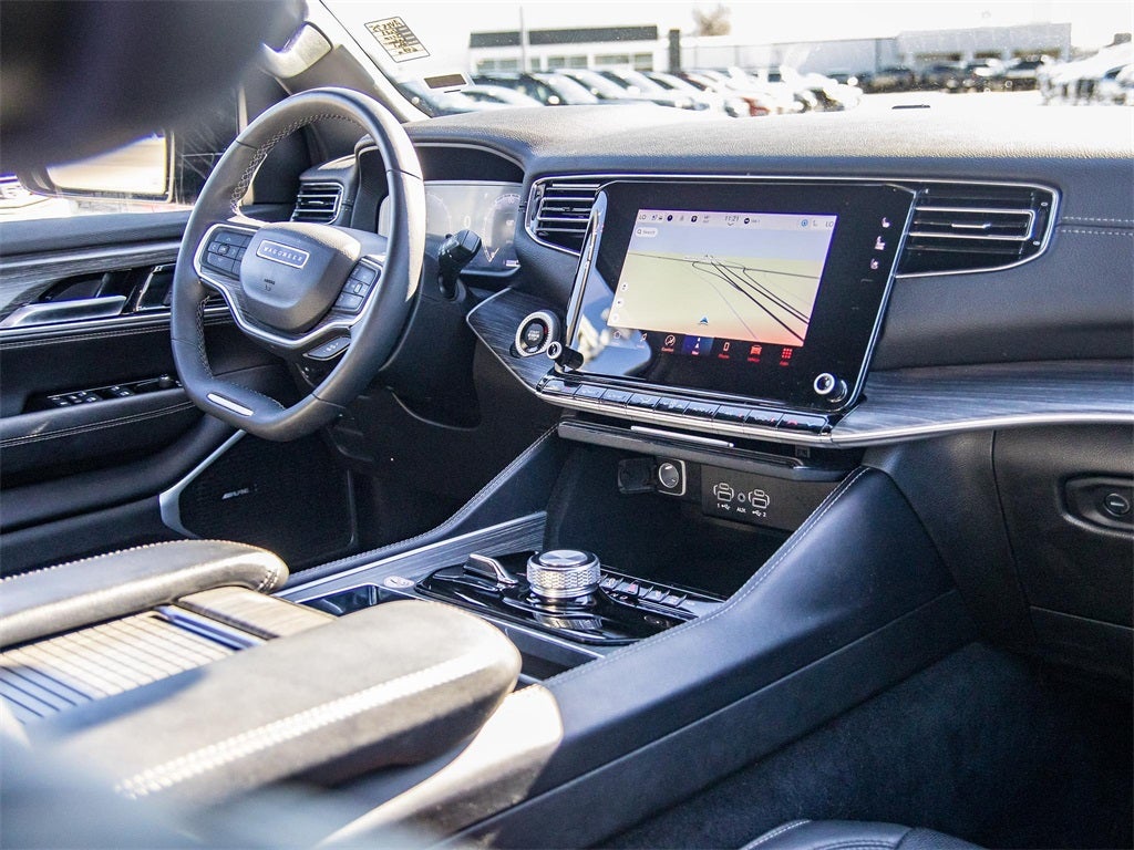 2023 Jeep Wagoneer L Series II