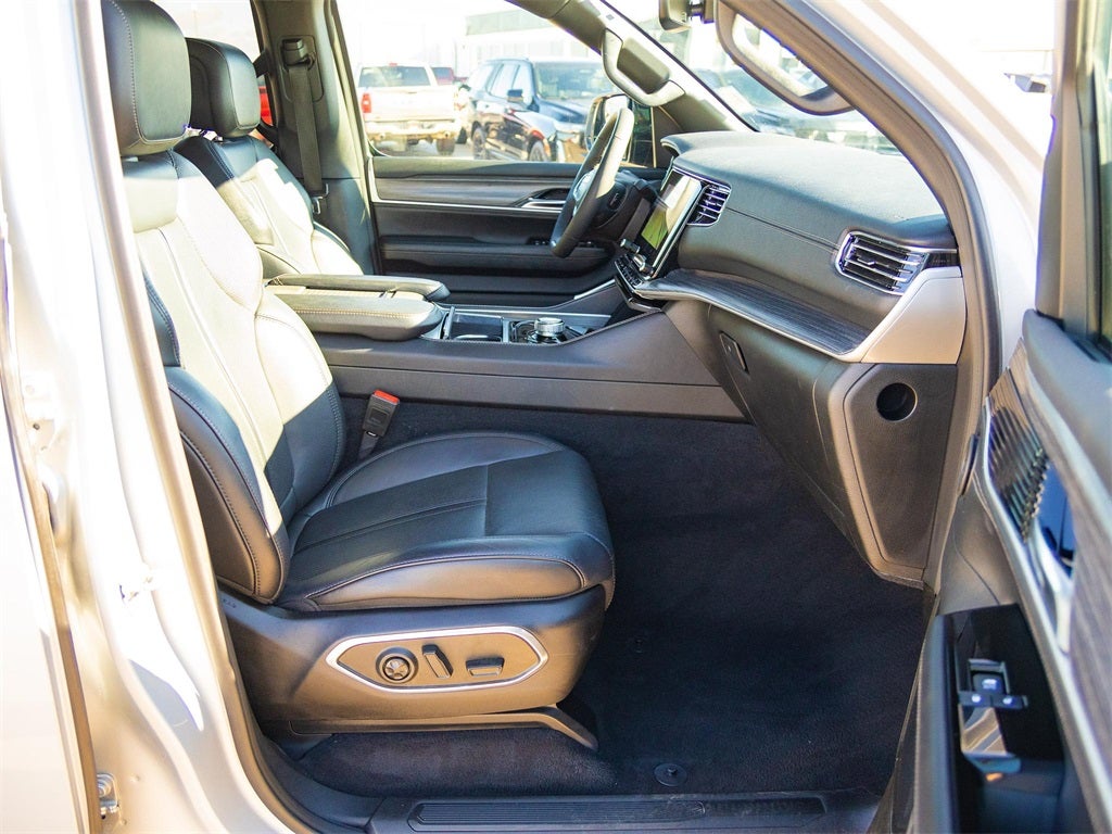 2024 Jeep Wagoneer L Series II