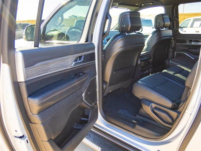 2024 Jeep Wagoneer L Series II