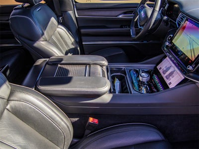 2024 Jeep Grand Wagoneer Series II