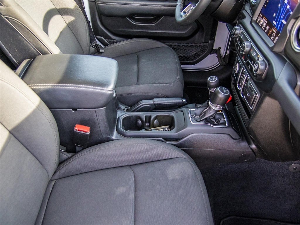 2023 Jeep Gladiator Overland