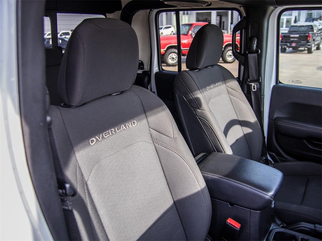 2023 Jeep Gladiator Overland