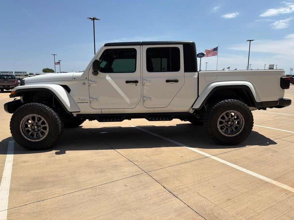 2021 Jeep Gladiator Overland