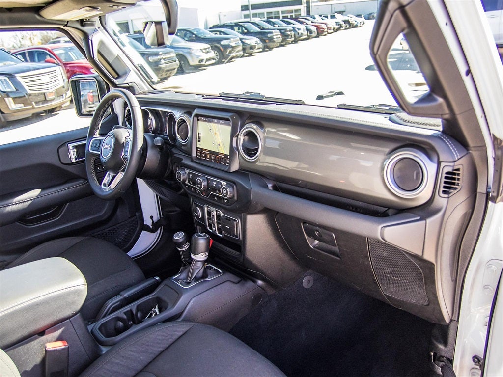 2023 Jeep Gladiator Overland