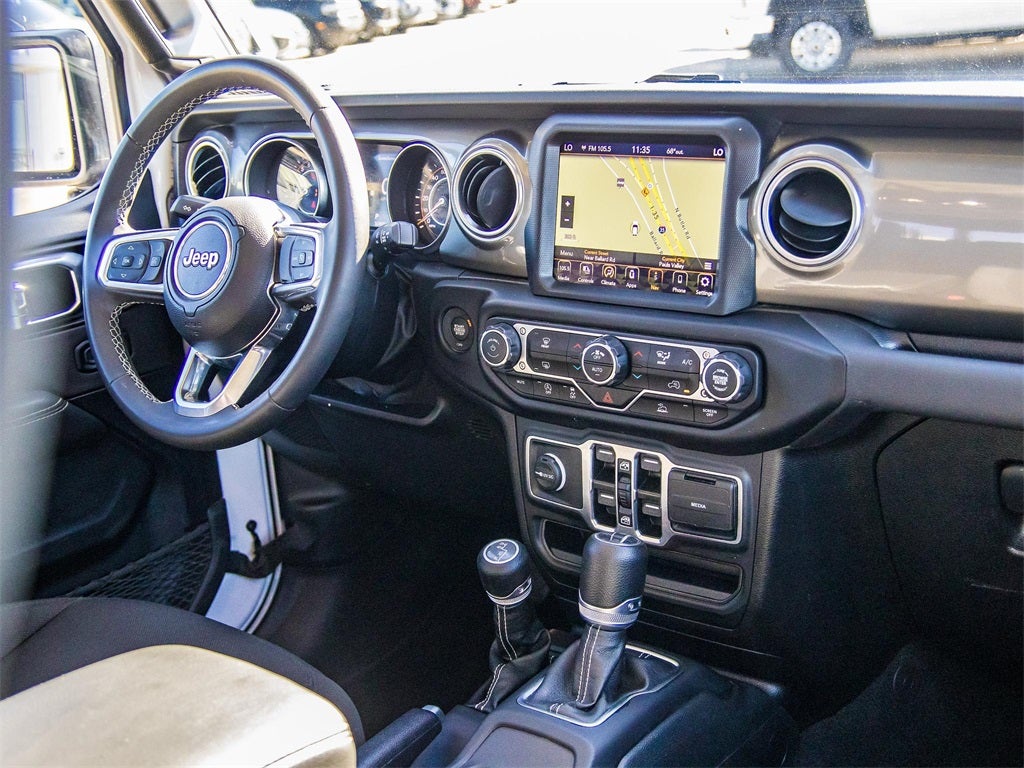 2023 Jeep Gladiator Overland