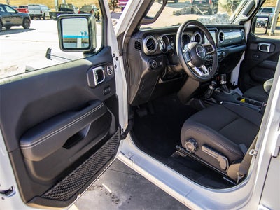 2023 Jeep Gladiator Overland