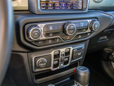 2023 Jeep Gladiator Overland