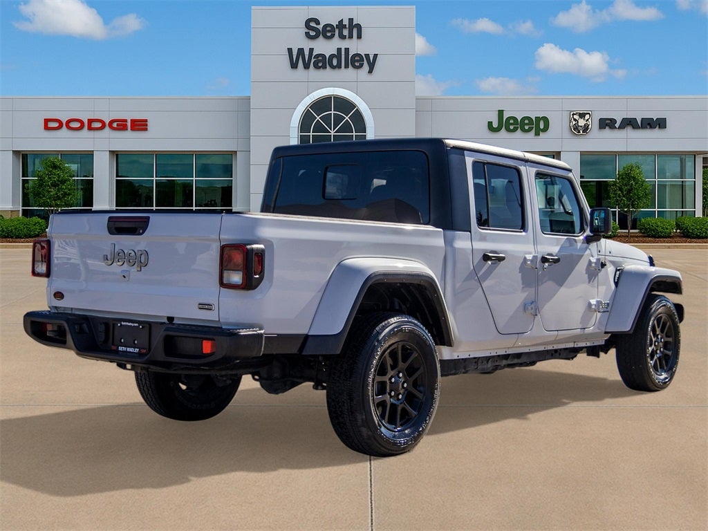 2023 Jeep Gladiator Overland