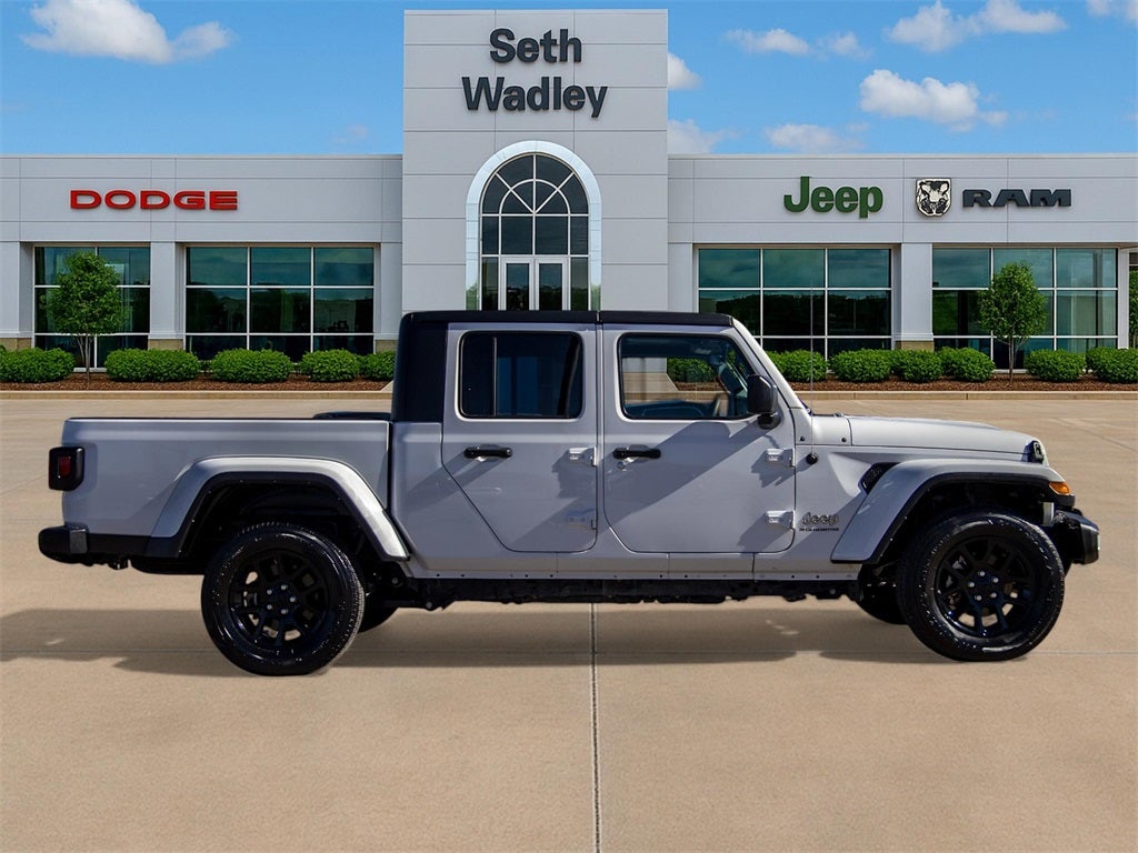 2023 Jeep Gladiator Overland