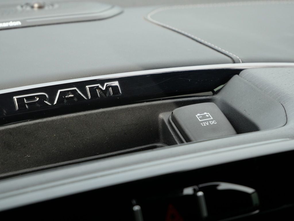 2024 RAM 1500 Limited 4WD | Night Edition