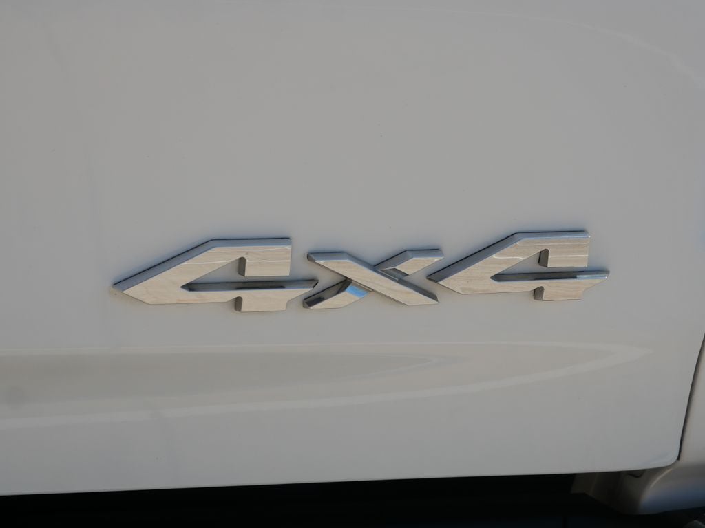 2020 RAM 1500 Laramie 4WD | 5.7L HEMI V8