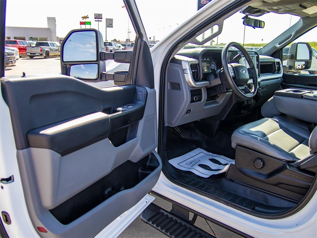 2023 Ford F-350SD XL DRW